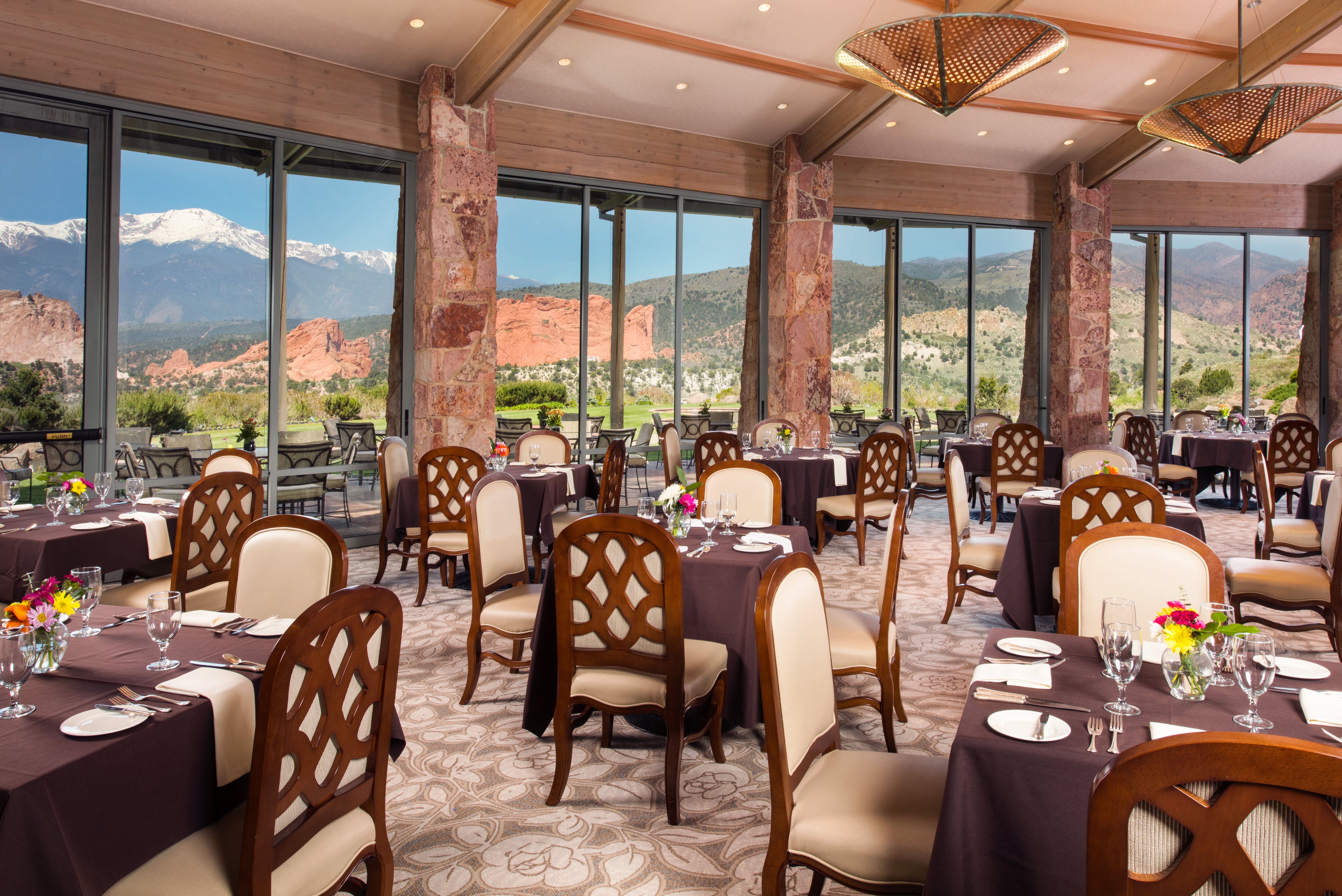 Garden Of The Gods Club And Resort 60/83