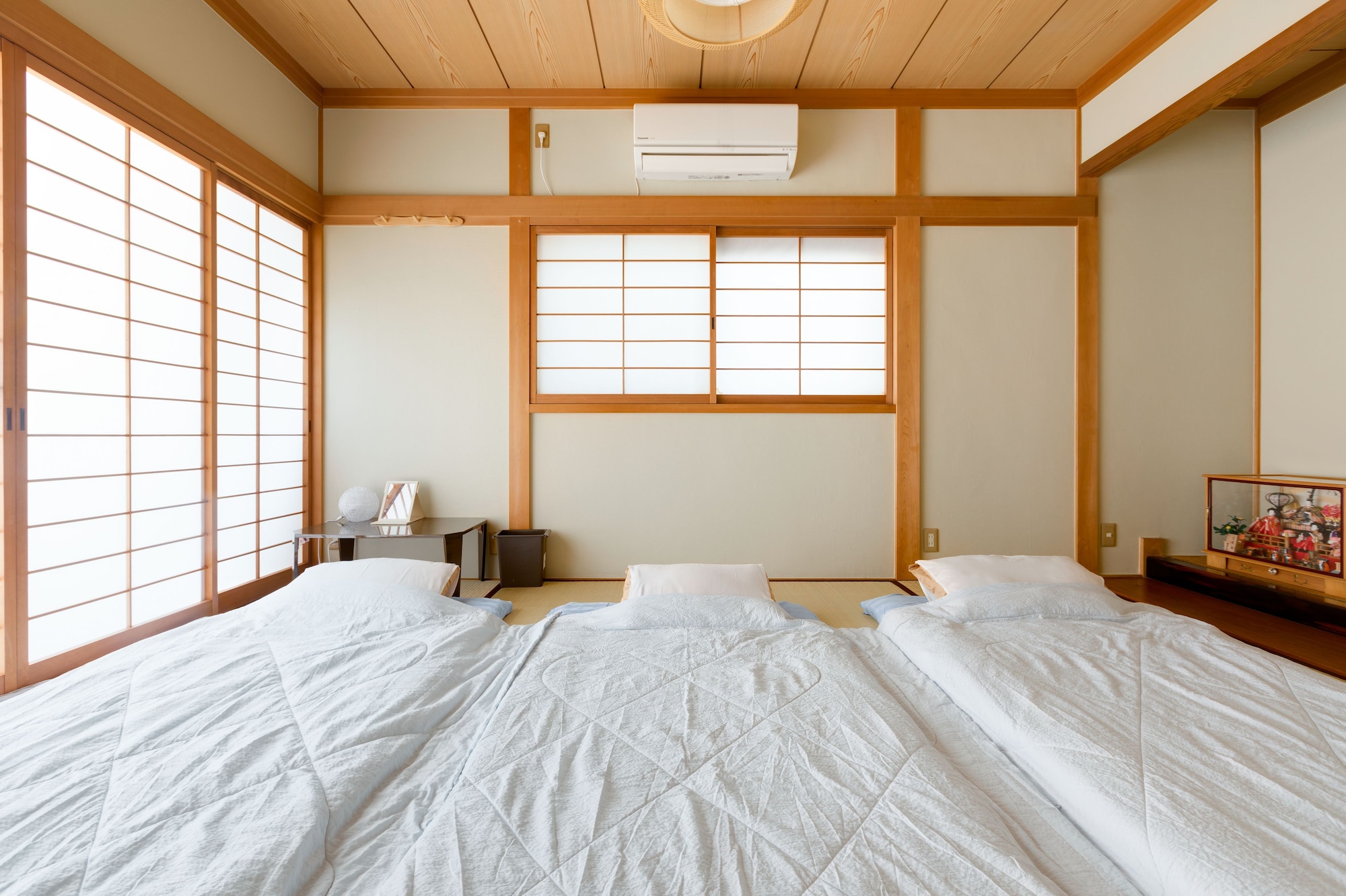 JAPANESE, PRIVATE BATHROOM