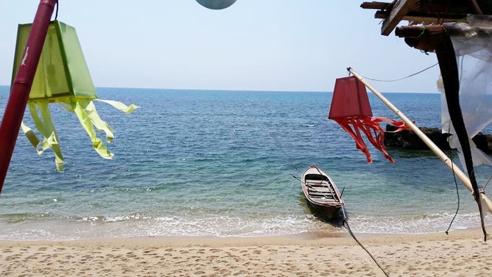 Lanta New Beach Bungalows 42/50