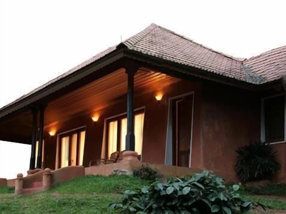 BANASURA HILL RESORT 3/50