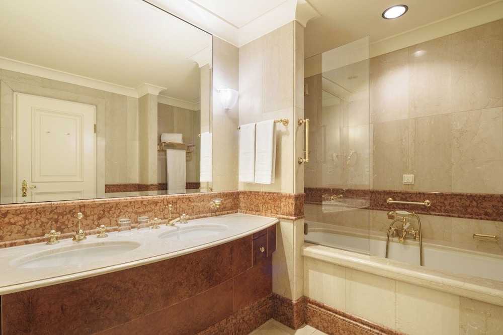 غرفة سوبيريور بسريرين منفصلين، Eurostars Grand Hotel Wien 3/3