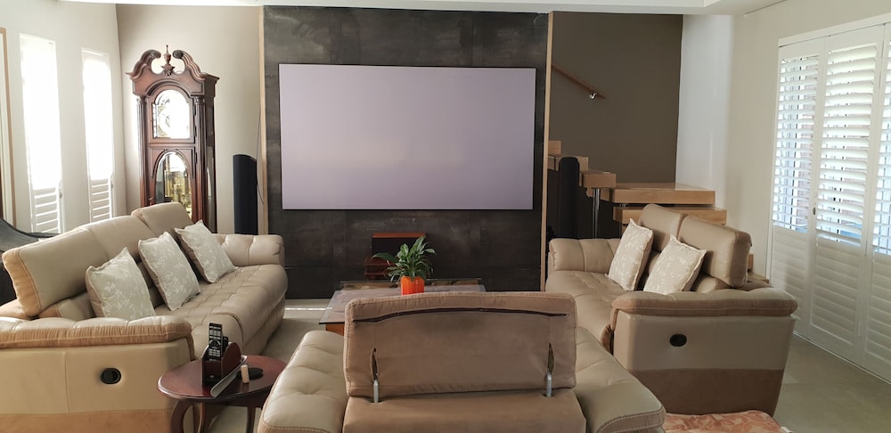 Umhlanga Lodge - Adults Only 22/43