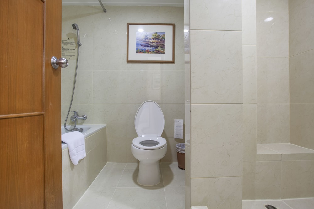 Cholchan Pattaya Beach Resort 21/74