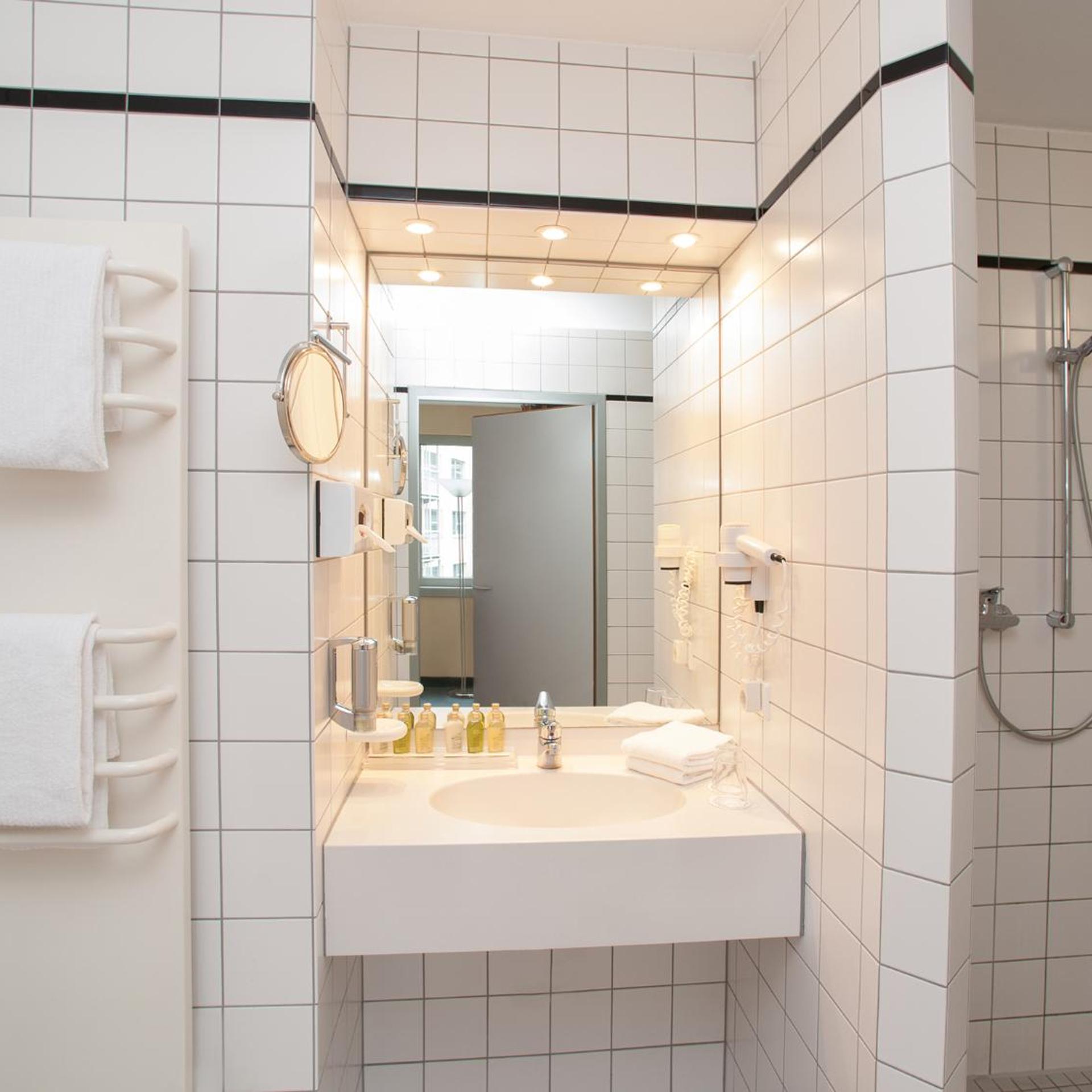 غرفة ديلوكس، Victor S Residenz Berlin Tegel Formely Quality Berlin Tegel 3/3