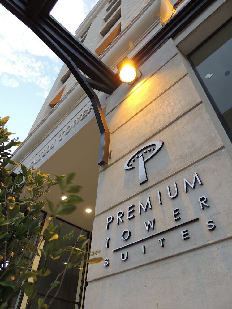 Premium Tower Suites San Luis 4/60