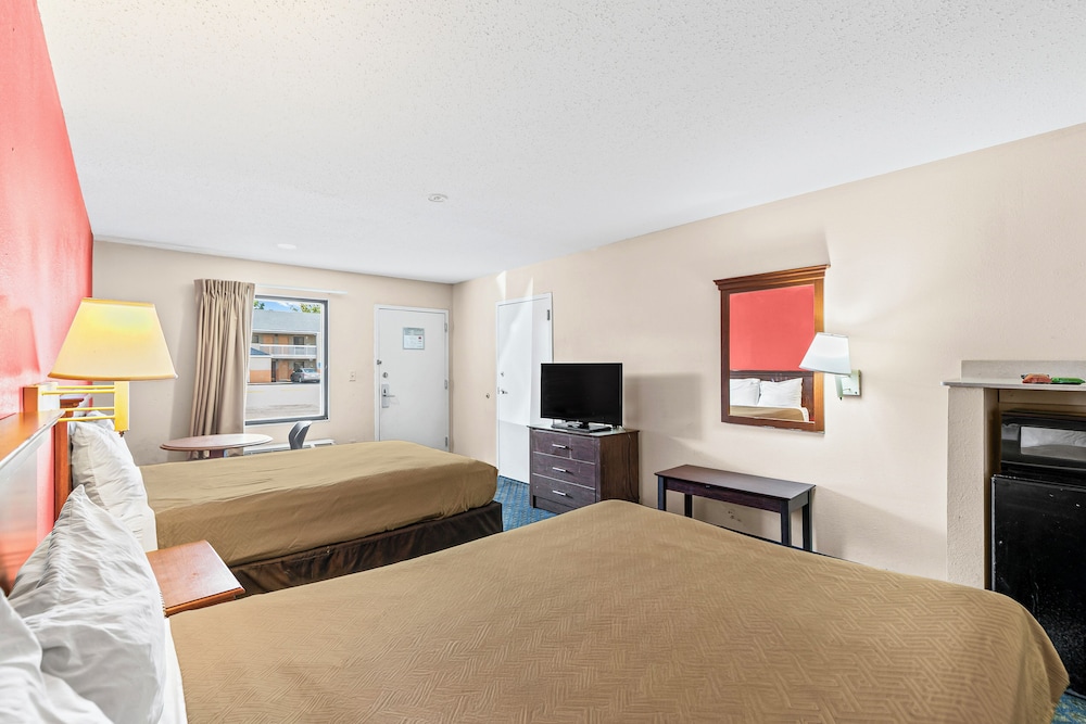 Magnolia Inn Townhouse Hattiesburg MS I-59 39/60