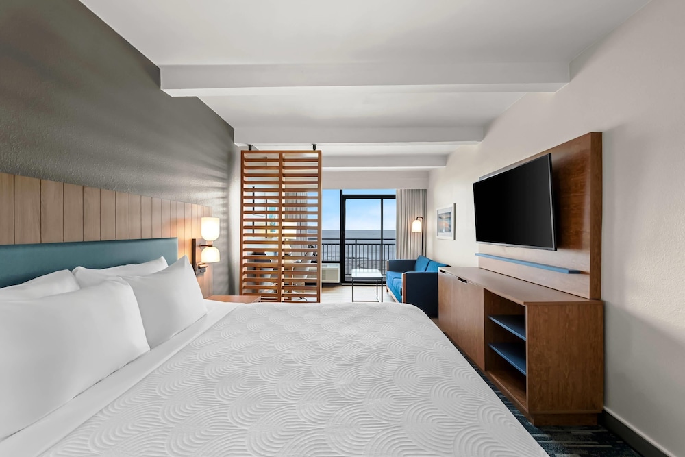 Premium, King Bed, Ocean Front