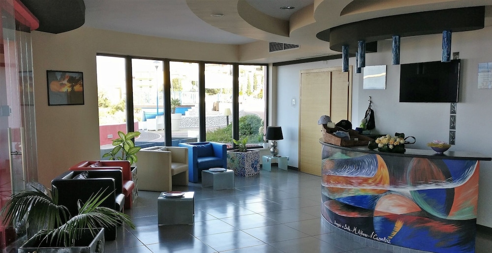 Tus hotel 24/50