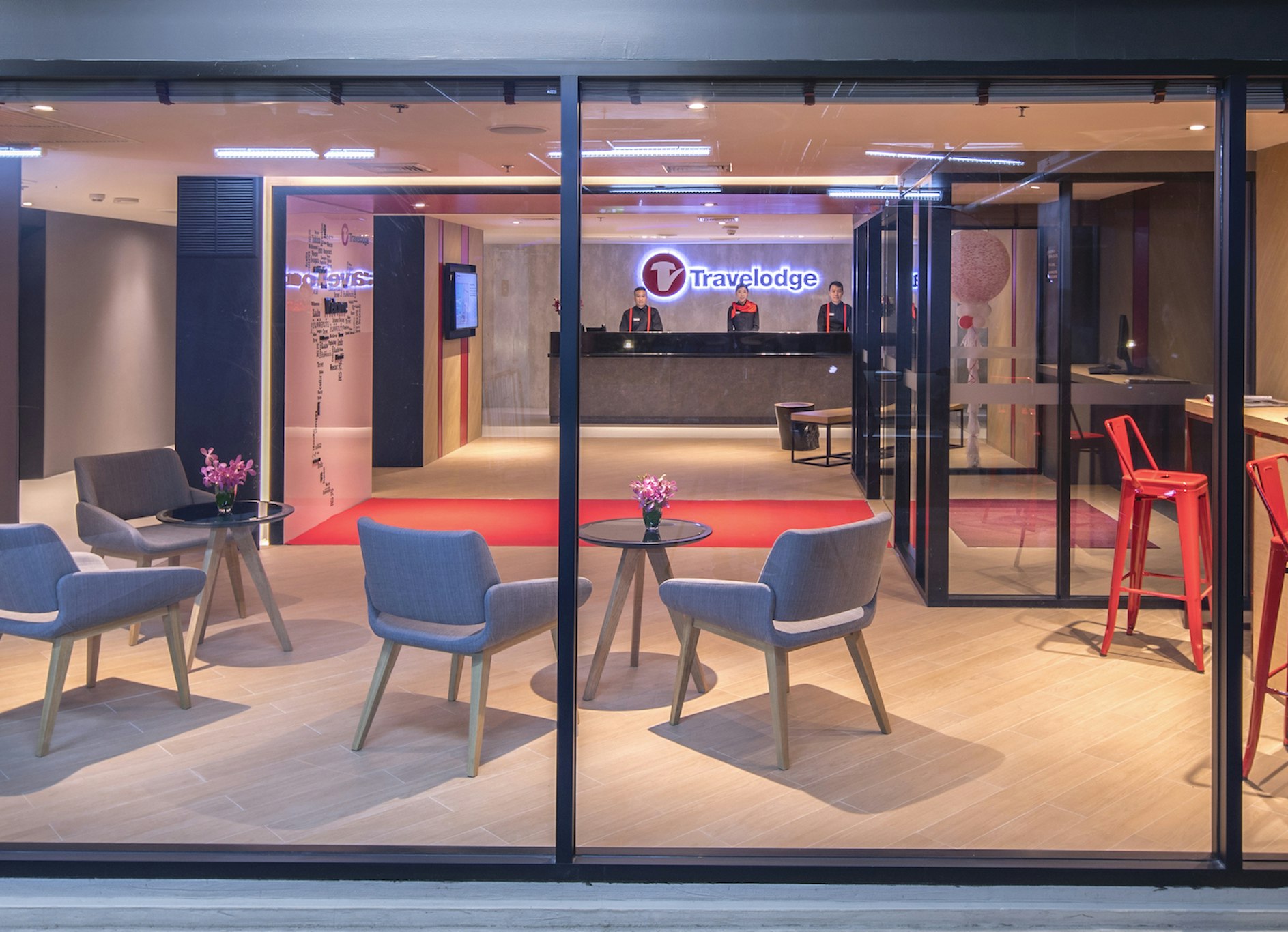 Travelodge Sukhumvit 11 31/33