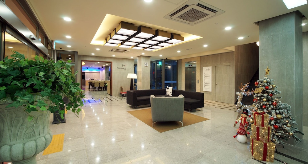 Poong Gyung Hotel 20/32