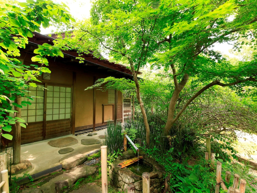 Hotel Kamogawaso 37/40