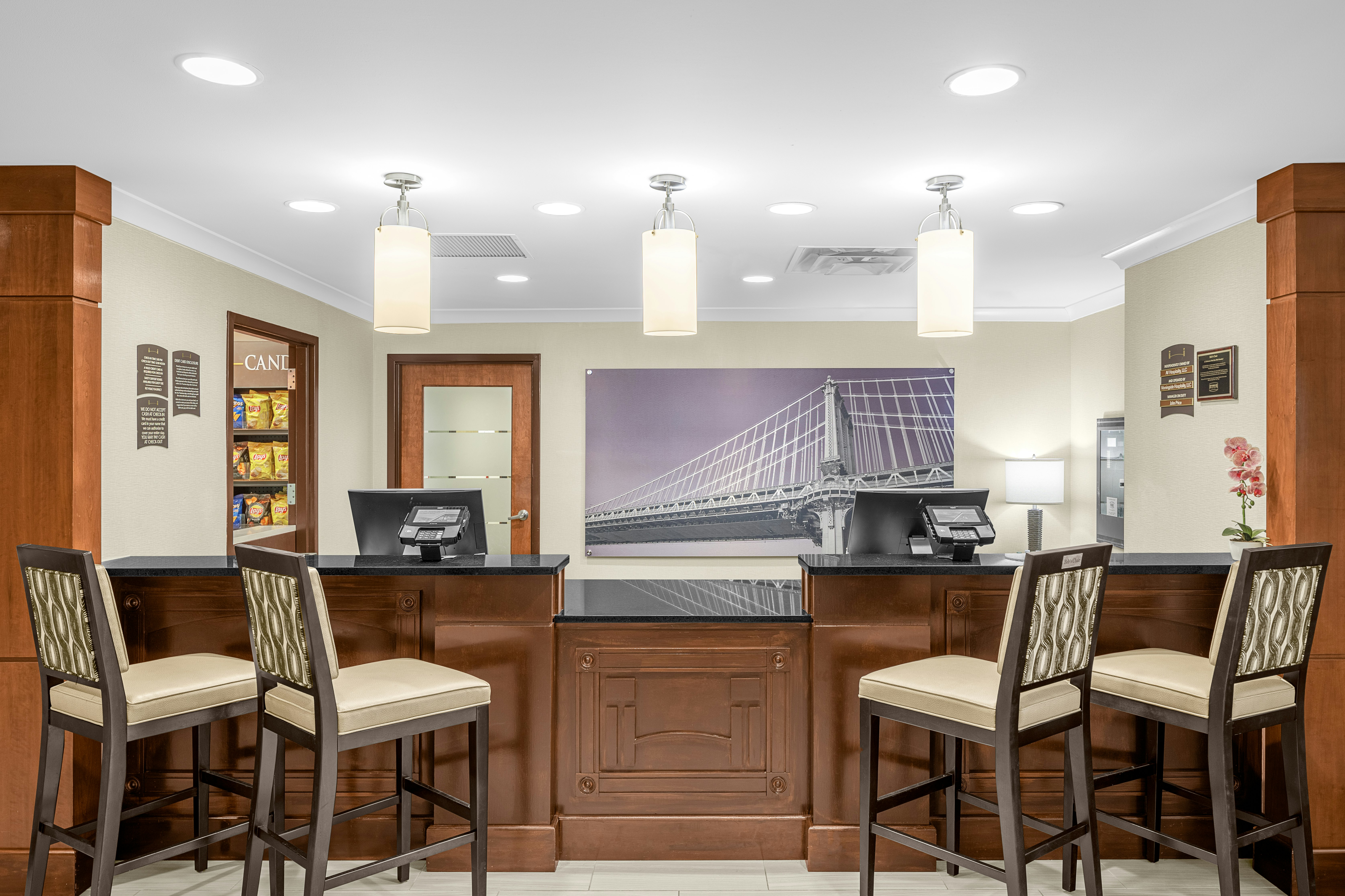 Staybridge Suites Chattanooga Hamilton Place 15/17