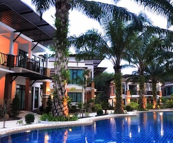 Nattha Waree Hot Spring Resort And Spa 22/28