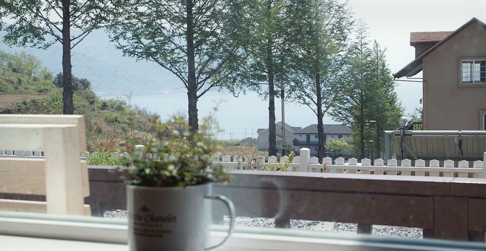 Namhae U.S. Town Bins House Pension 32/37