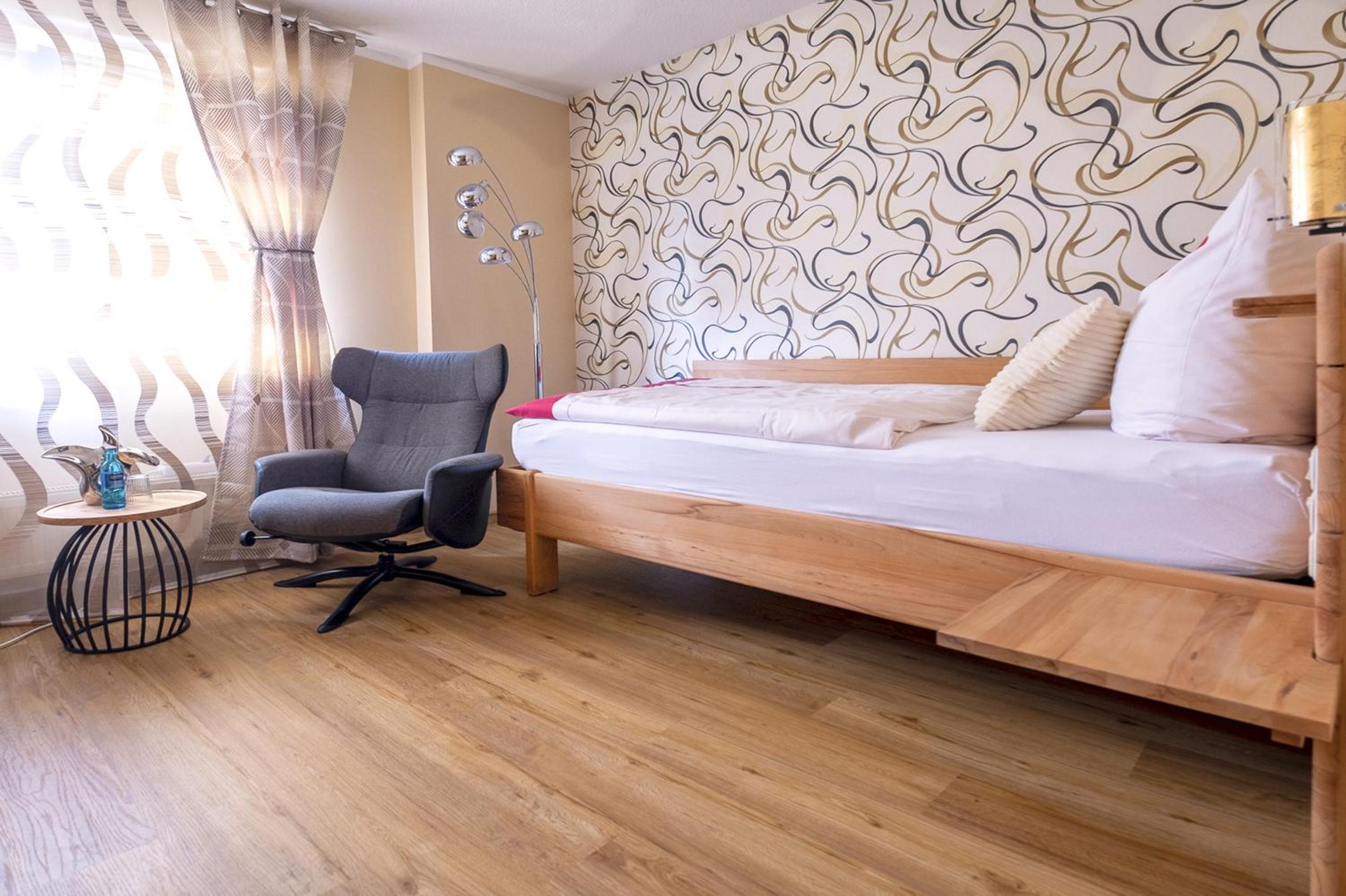 Room, Single