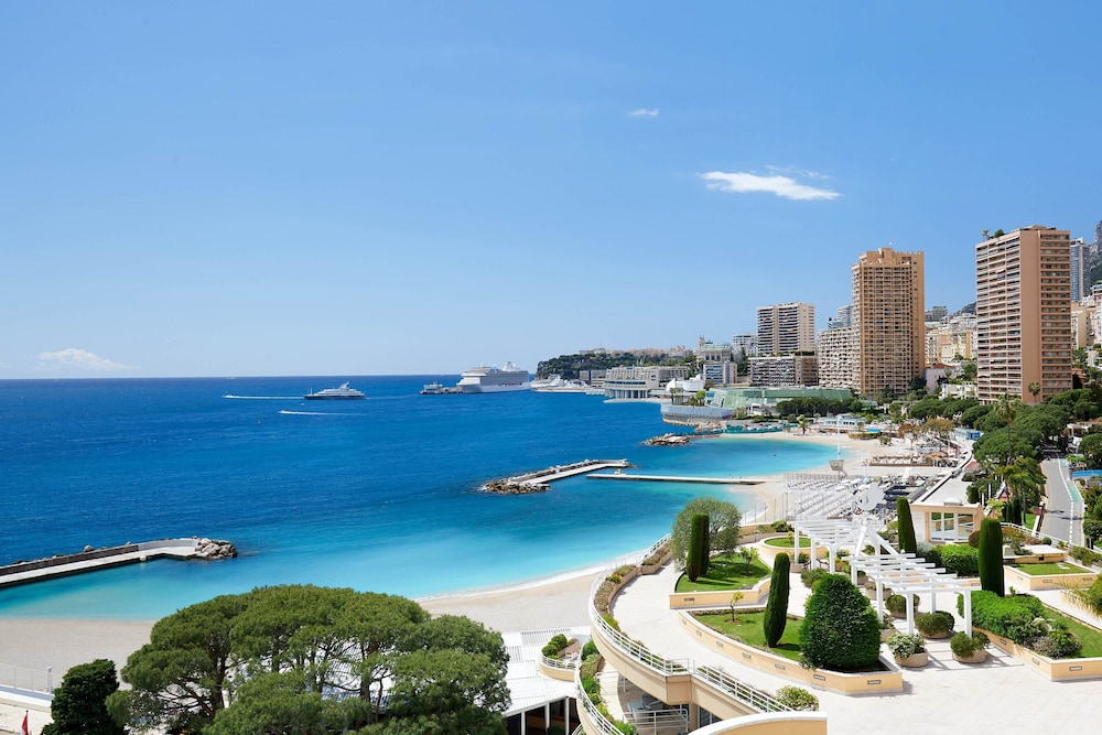 Le Meridien Beach Plaza in MONACO