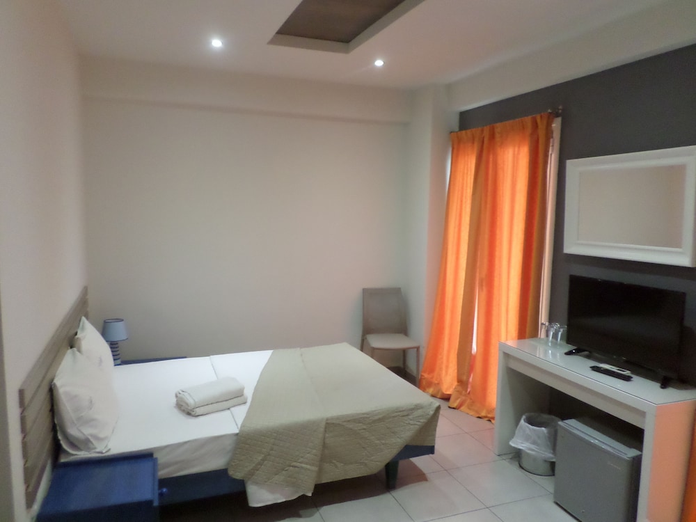Nafsika Hotel 14/50