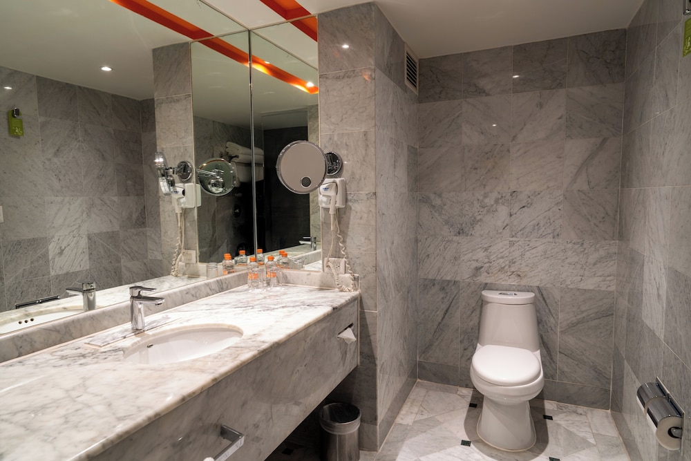 غرفة ديلوكس بسريرين مزدوجين، Real Inn Tijuana by Camino Real Hotels 6/8