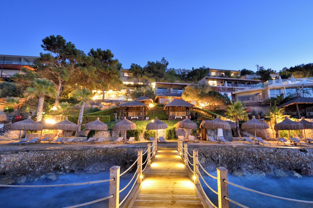 Sarpedor Boutique Hotel 39/48