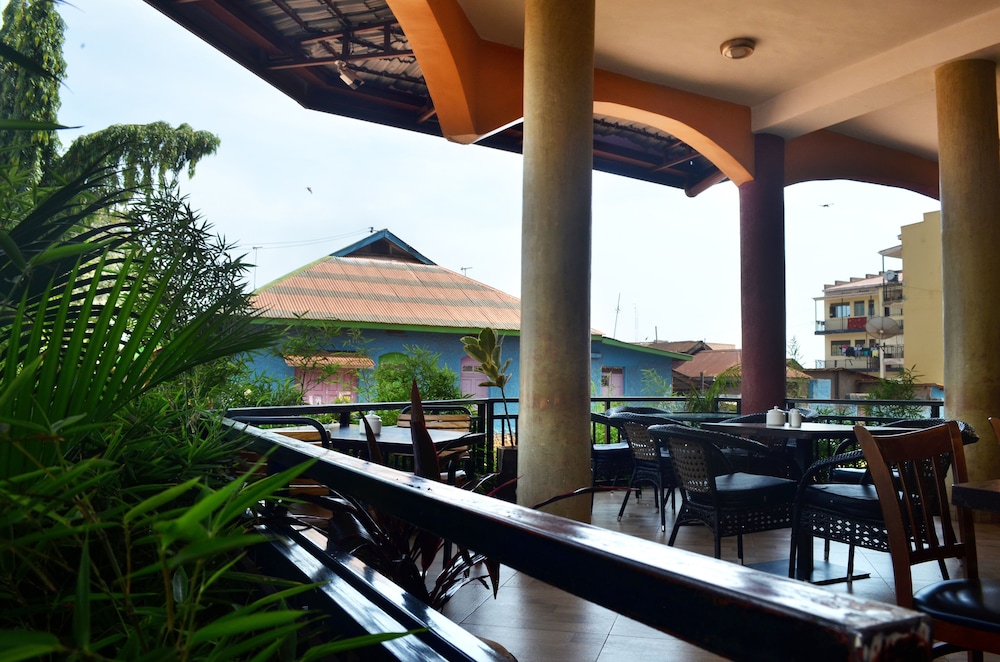 Igar Plaza Hotel 4/42