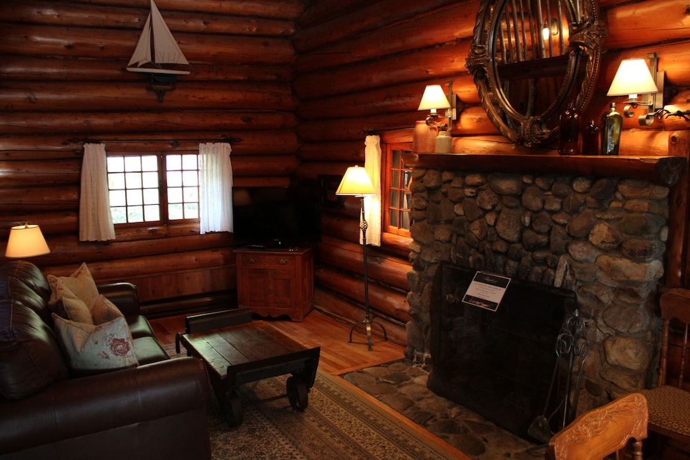 Ripplecove Hotel & Spa 49/71