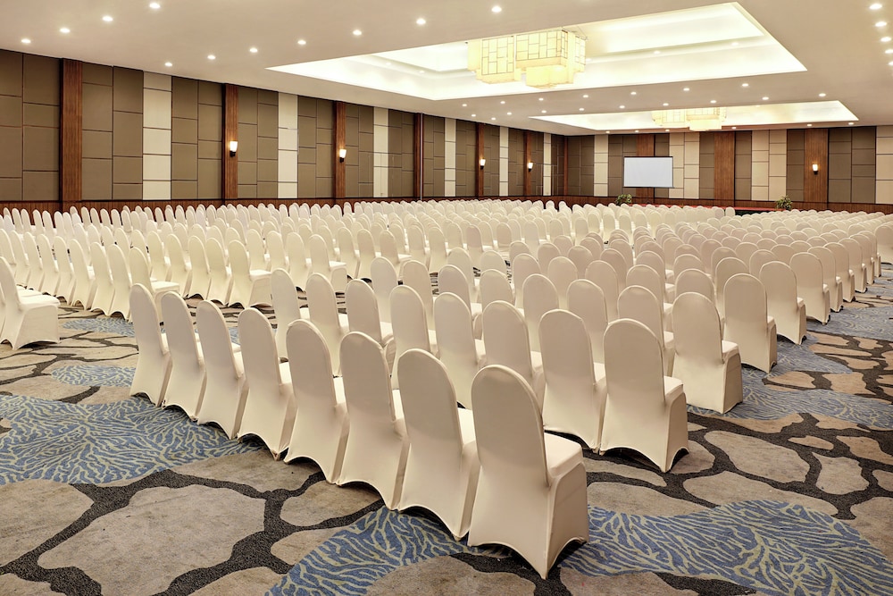 Mercure Manado Tateli Resort And Convention 14/50