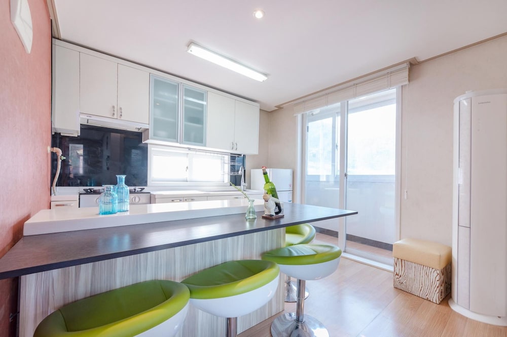 Gapyeong Apple Lodge Pension 36/50