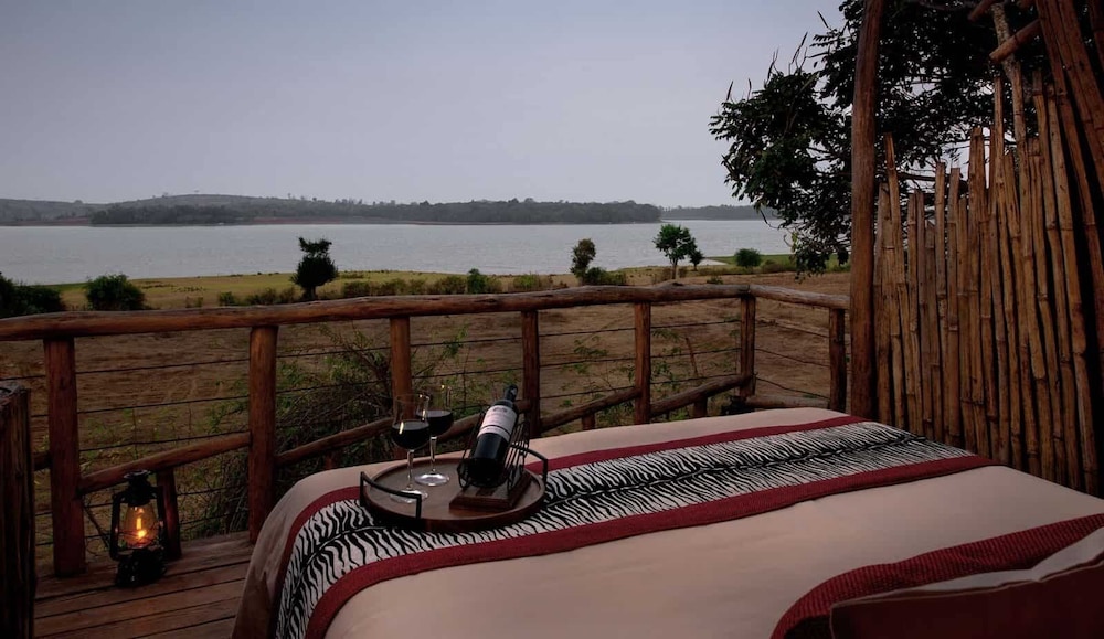 Evolve Back, Kabini 48/51