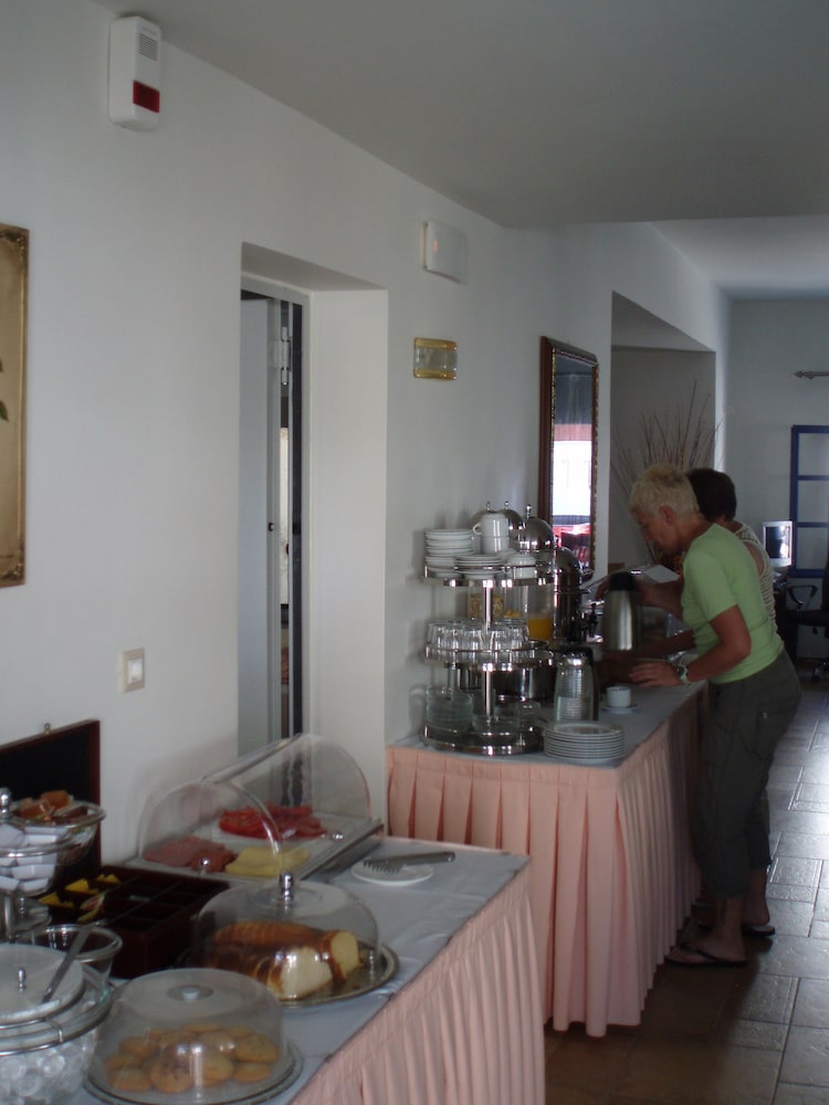 Katerina Hotel 54/76