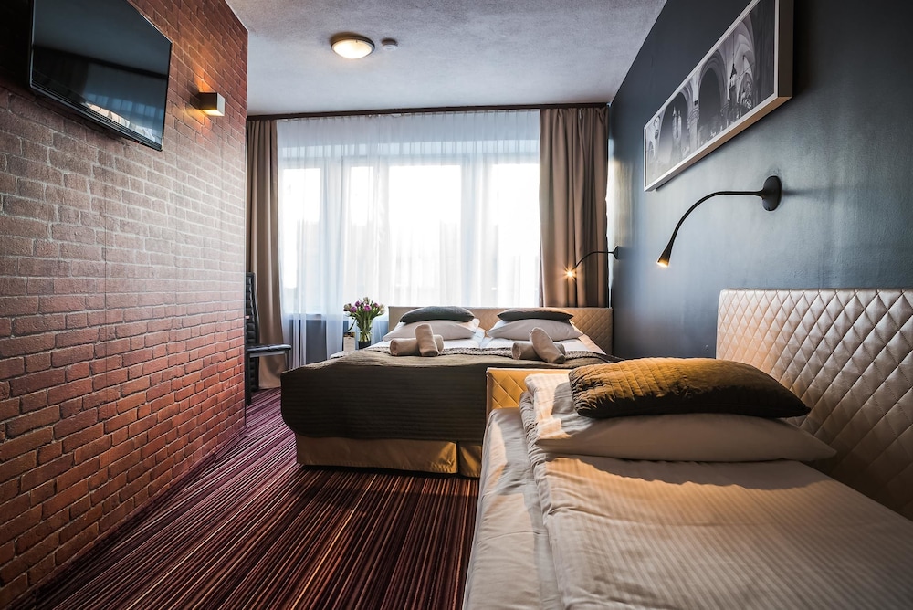 Delta Hotel 31/50