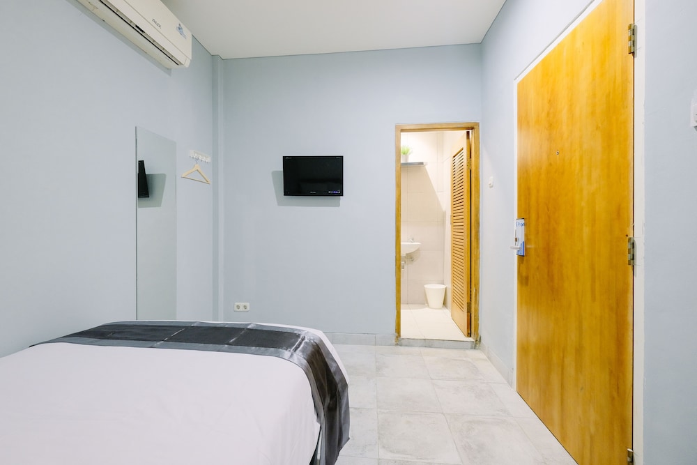 Lopi Hotel 19/36