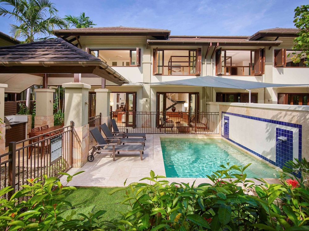 Pullman Port Douglas Sea Temple Resort and Spa 6/76