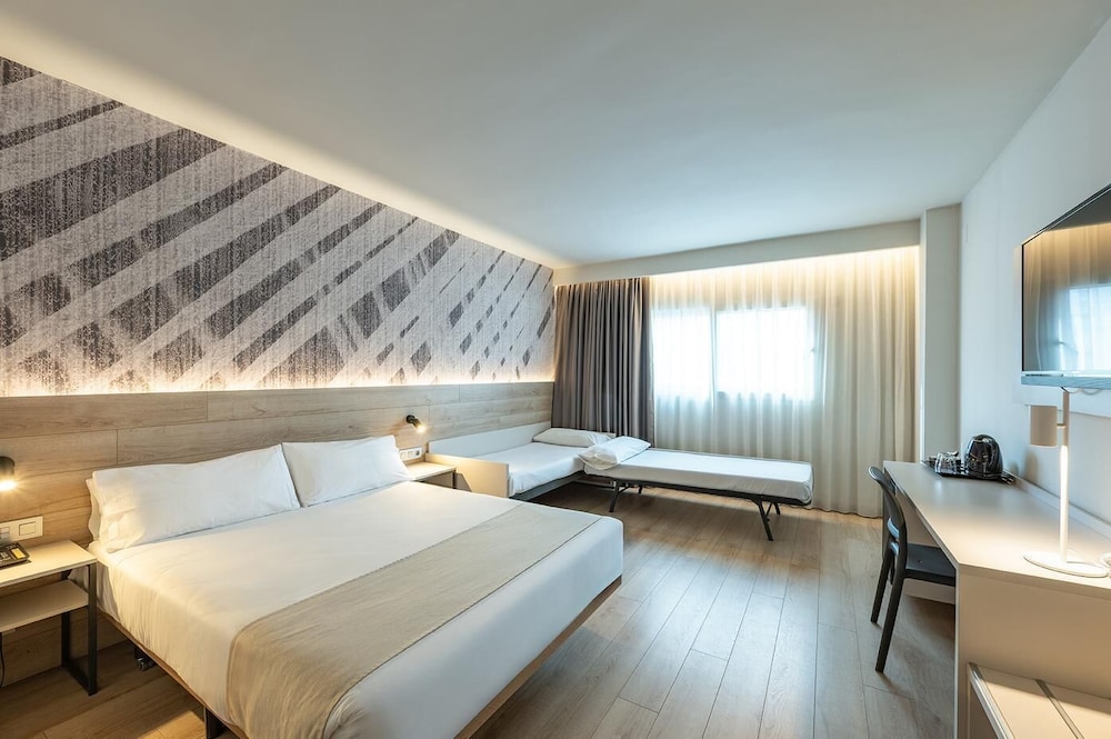 Family, Single, Double Bed