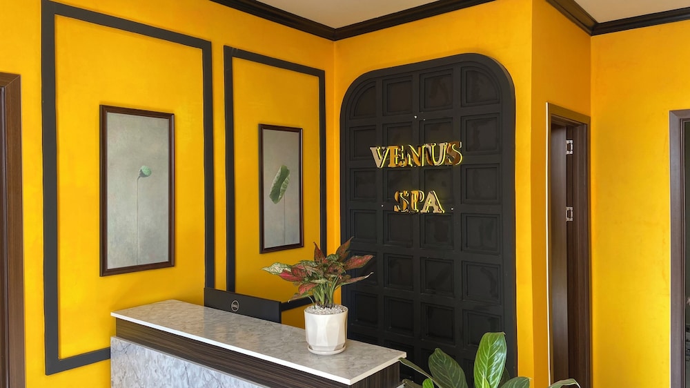 La Vela Hue Hotel 4/50