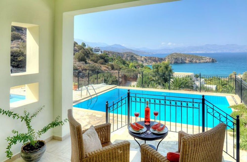 Istron Collection Villas 19/50