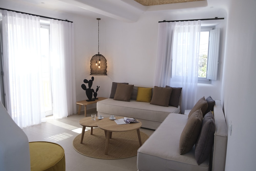 Argo Hotel Mykonos 55/67