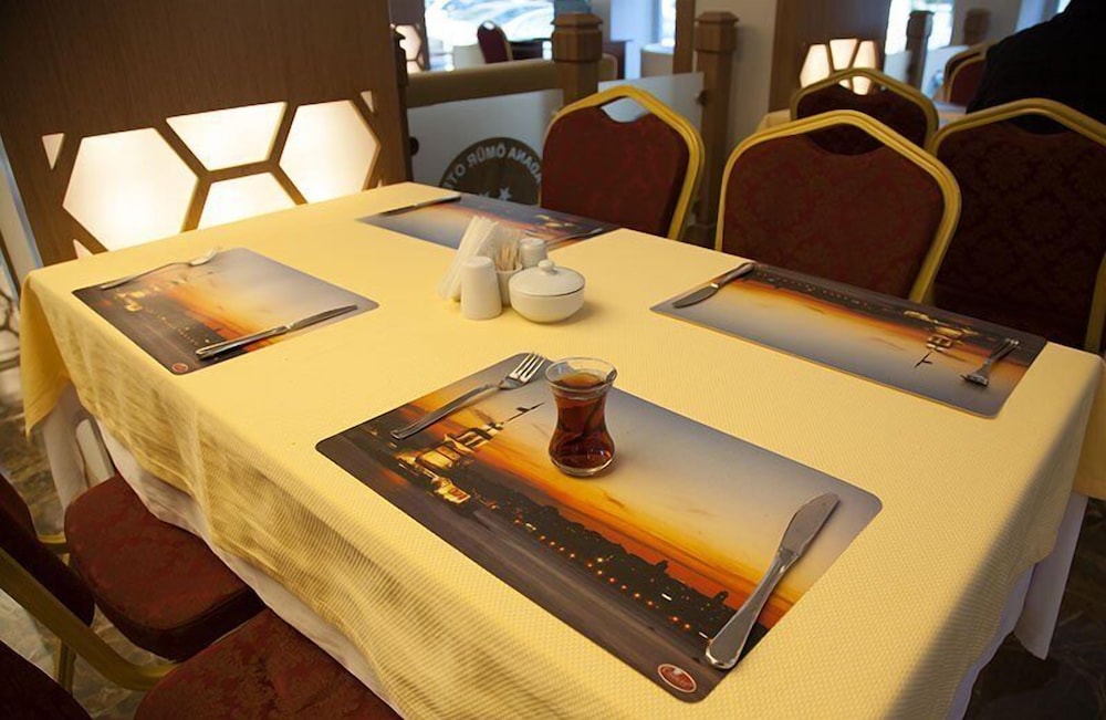 Adana Omur Otel 12/16