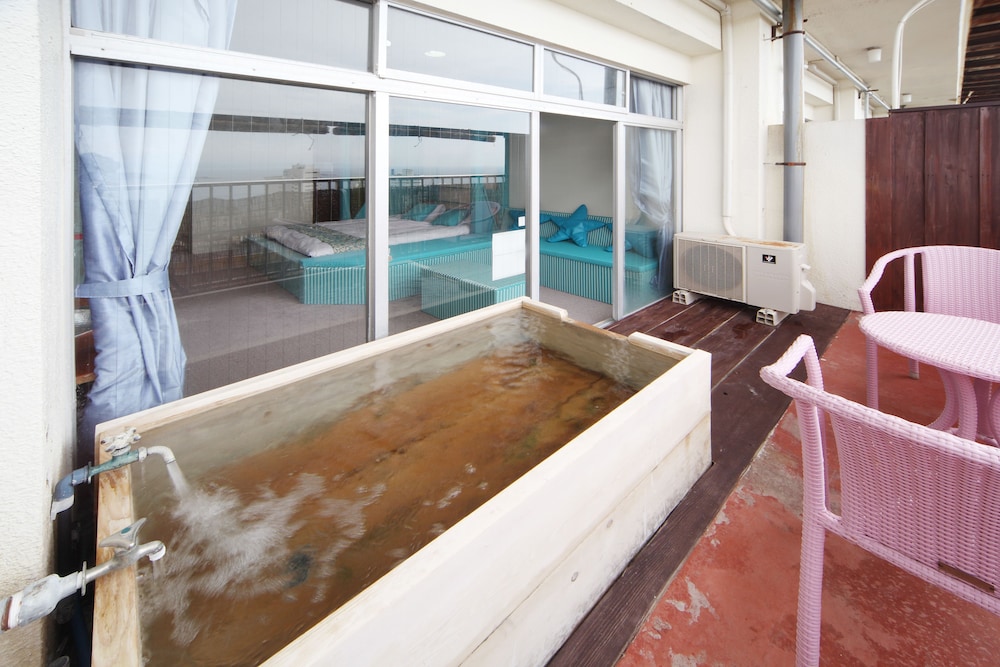 The Hotel Shirahama Onsen 3/23