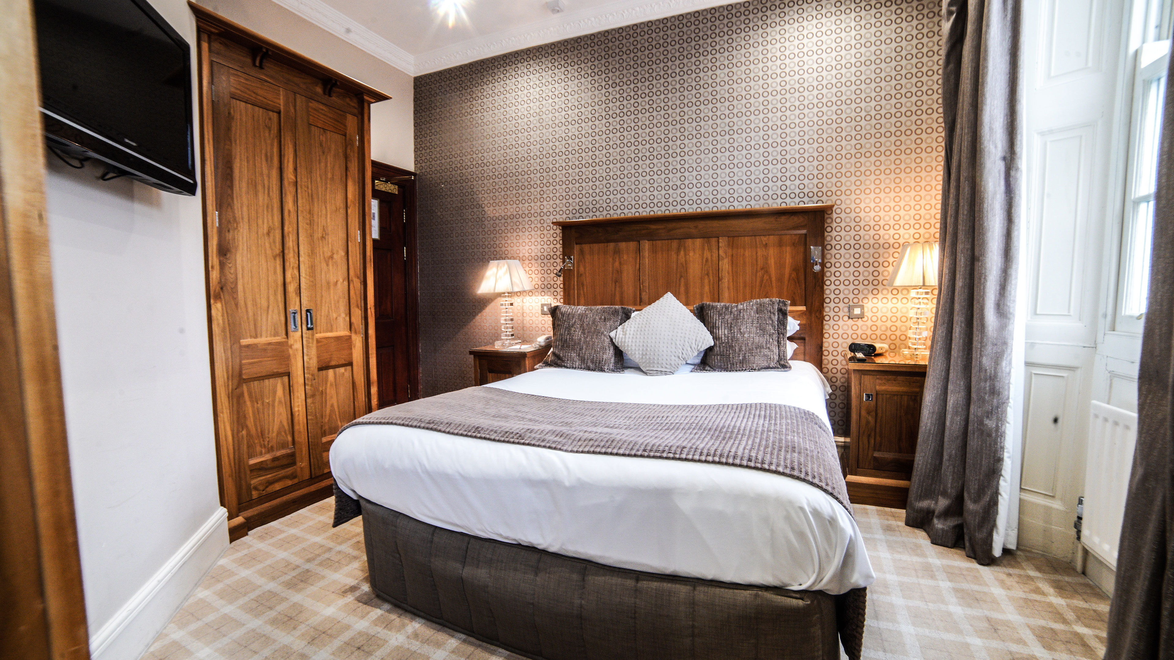 Hardwick Hall Hotel 4/35