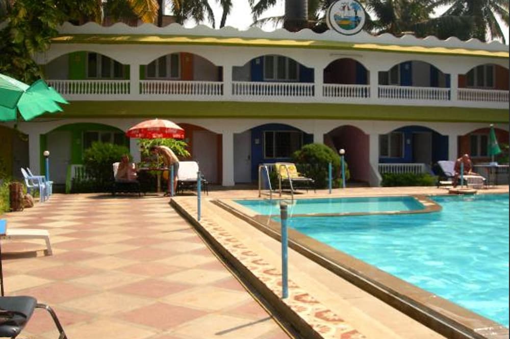 William S Beach Retreat 4/18