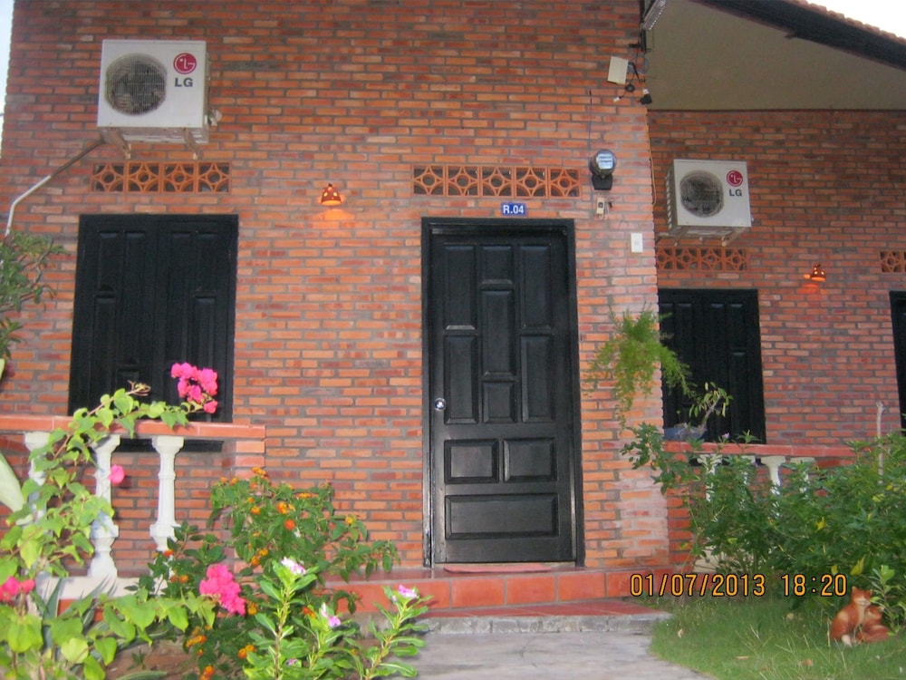 Sea Winds Resort 36/58
