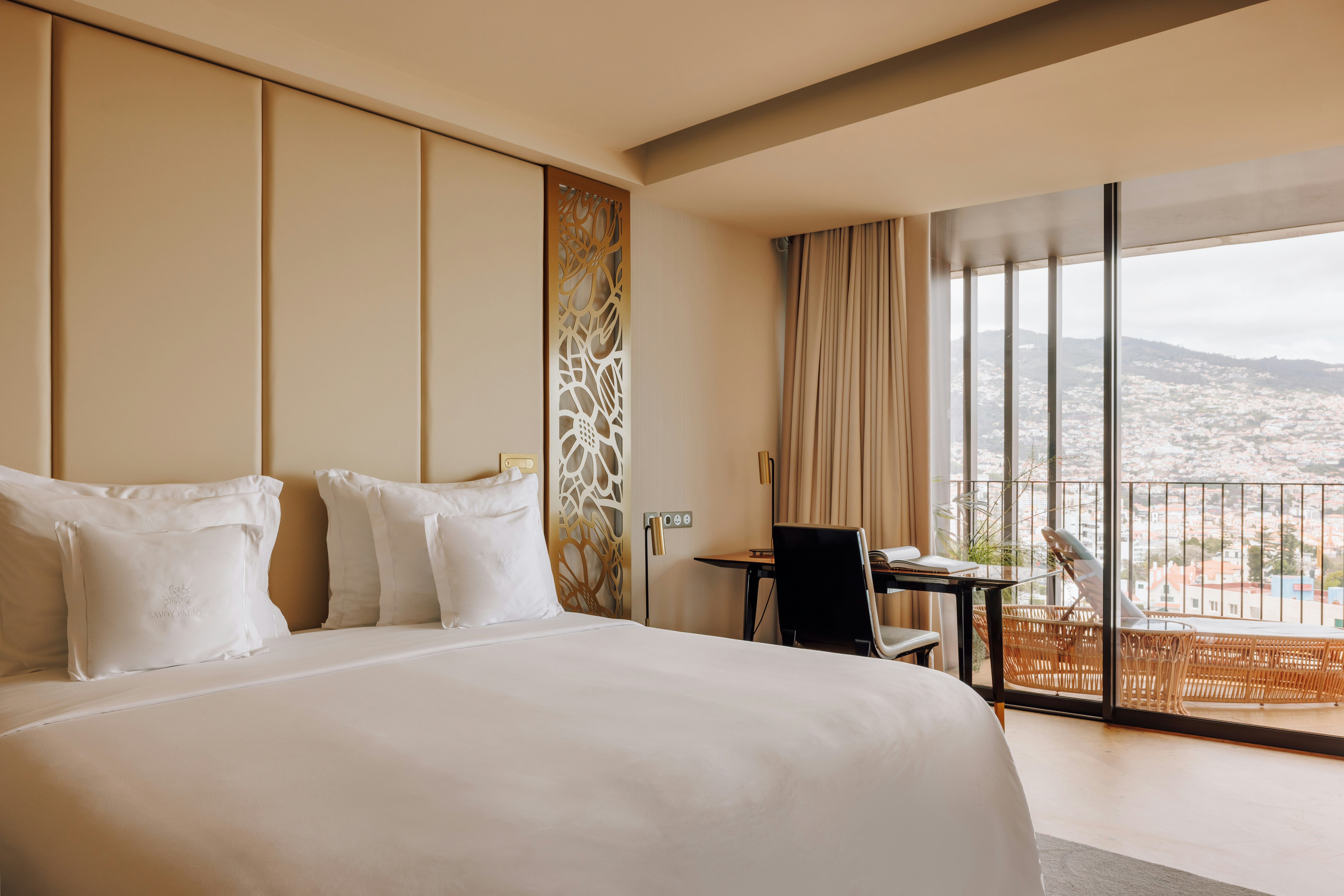 Bay Suite