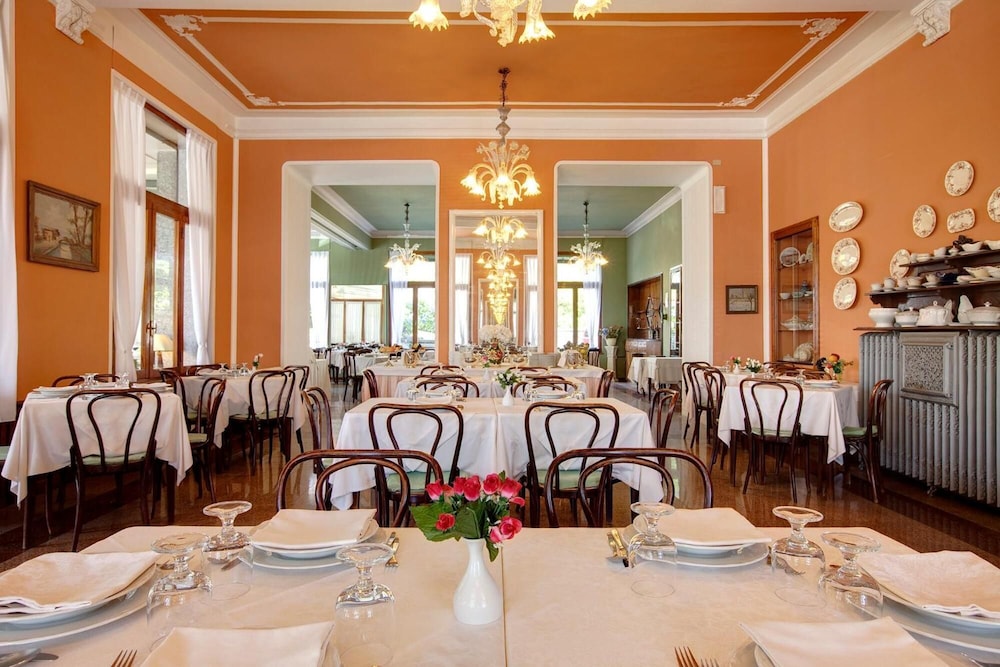 Hotel Beau Rivage 52/69