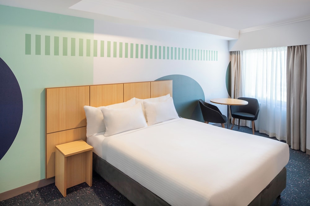 غرفة سوبيريور بسرير كوين، ibis Styles Sydney Central 3/9