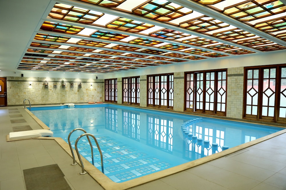 AURANGABAD GYMKHANA CLUB. 43/69