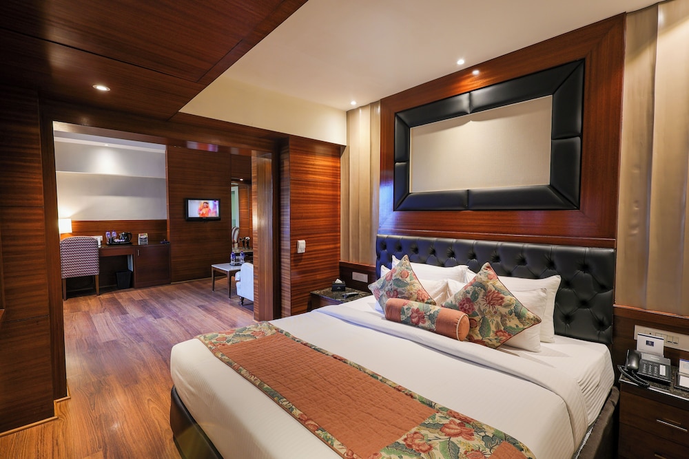 Hotel Royal Cliff 17/50