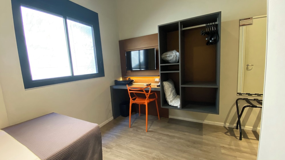 BEST GUEST HOTEL 47/72