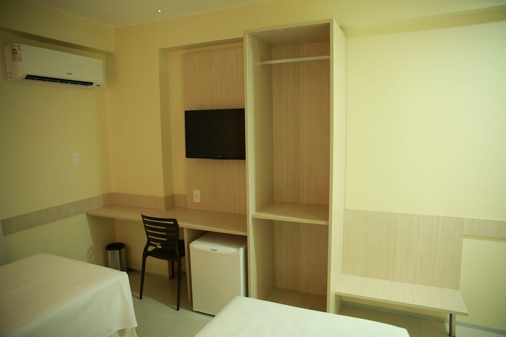 STAY INN HOTEL 47/53