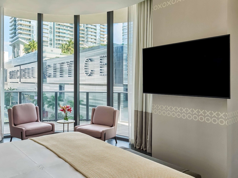 2 BEDROOMS, LUXURY, SUITE