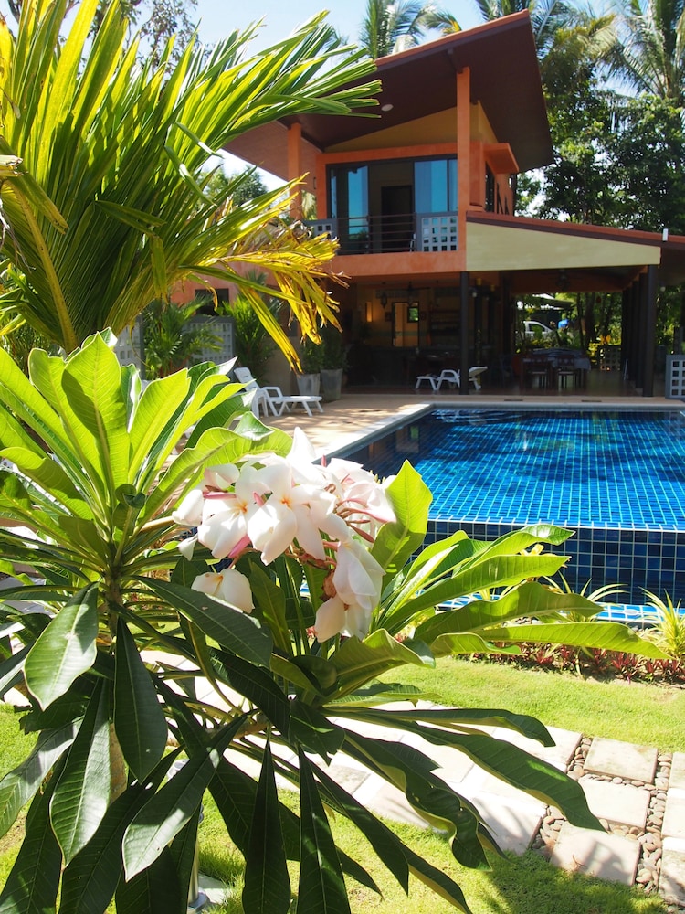At Bangsak Resort 23/32